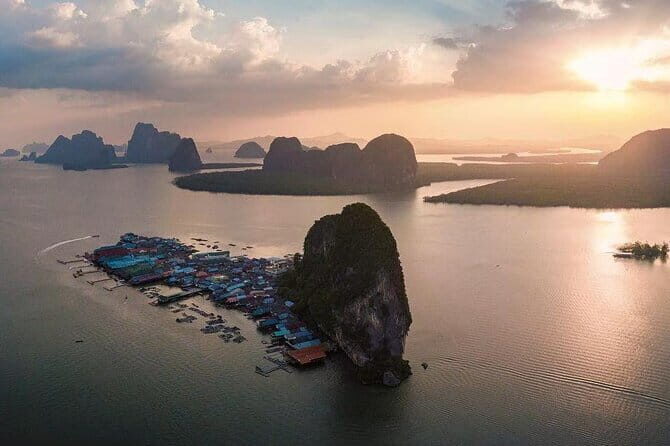 Private Hong Krabi & James Bond Islands Adventure by Speedboat - Hong Island (Krabi): Snorkeling, Paddleboarding, Swimming, and a Viewpoint