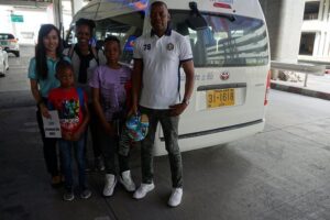 Private Mini Bus Rental in Phuket with Experienced Guide/Driver - 4 hours versus 8 hours: how to choose without regrets