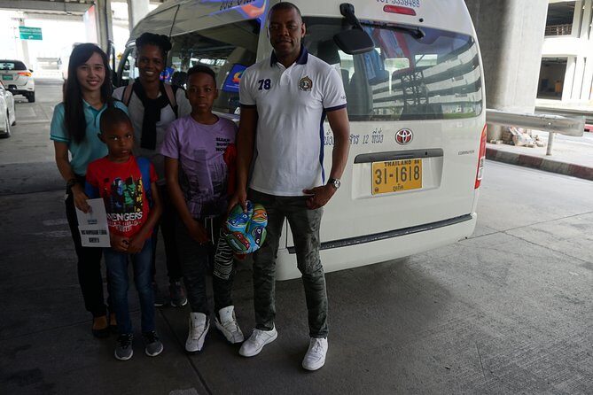 Private Mini Bus Rental in Phuket with Experienced Guide/Driver - 4 hours versus 8 hours: how to choose without regrets