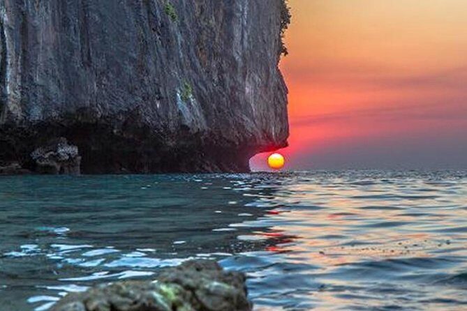 Private Tour Phi Phi Early Bird Premium Tour by Speed Boat - Key things that make this Phi Phi early-bird tour worth your money