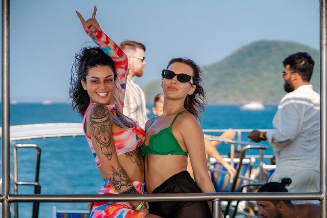 Sailaway Boat Party Phuket - Getting on Board: Pickup, Check-In, and Your 3:00 pm Start