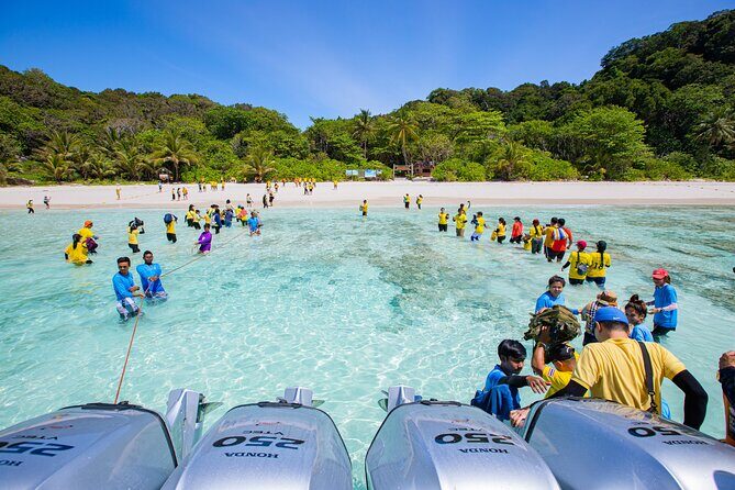 Similan Islands Snorkeling Tour By Seastar Andaman From Phuket - Price and value: what you get for $128.24 plus the park fee reality