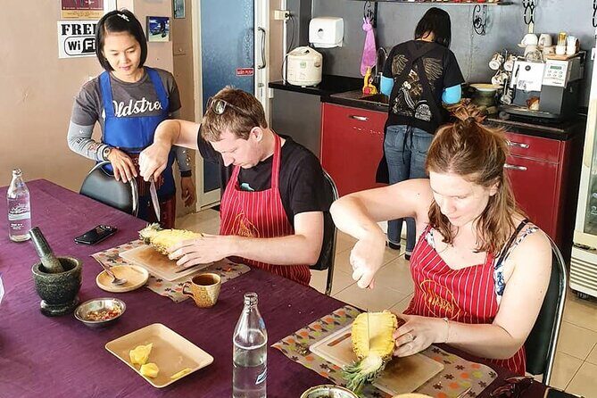 Thai Cooking Class with Market Tour in Phuket by VJ - Phuket Thai Cooking Class by Chef VJ: a smart 3-hour food lesson