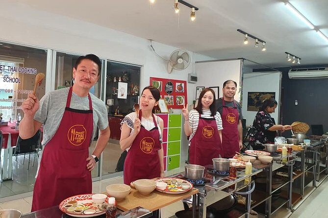 Thai Cooking Class with Market Tour in Phuket by VJ - Curry paste in a mortar: the skill that changes everything
